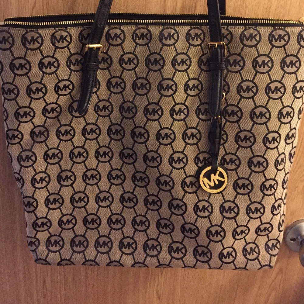 Michael Kors tote purse